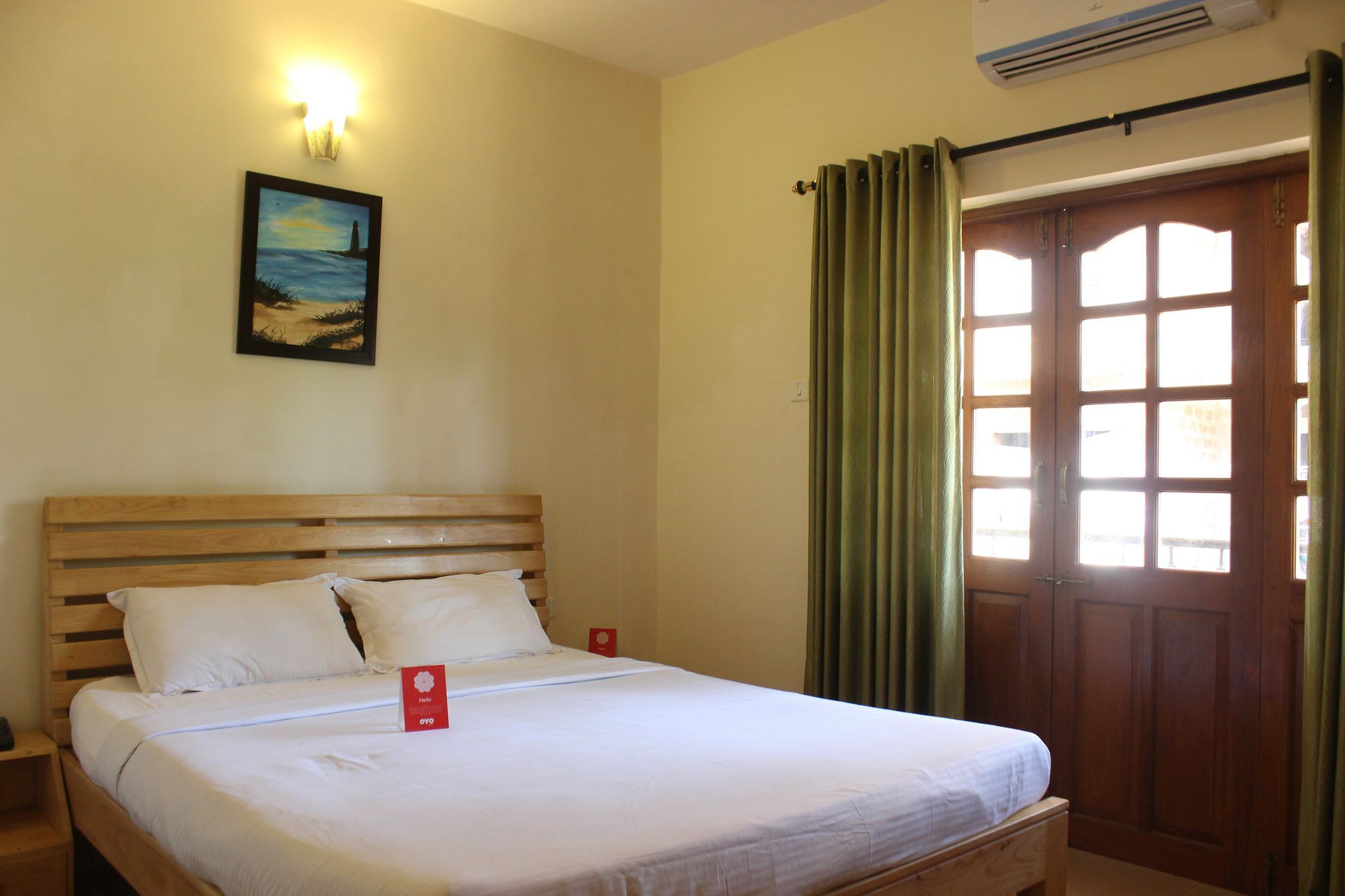 Oyo 7333 V Palms Hotel Candolim Esterno foto